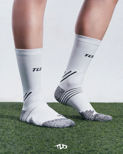 TLSS STRIKER THIN ANTI-SLIP MID-CALF TRAINING SOCKS