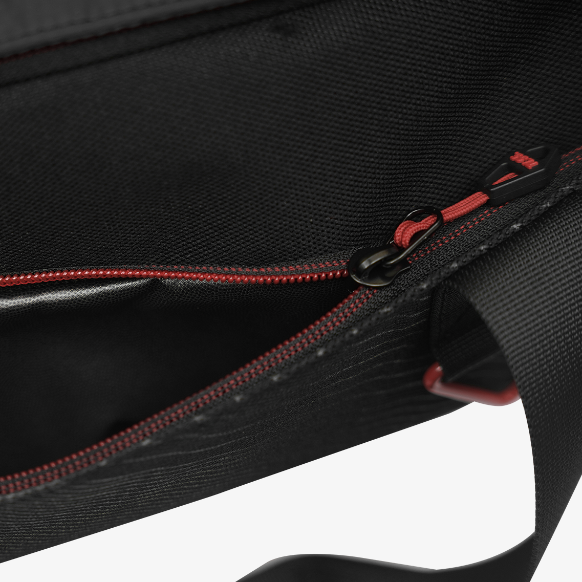 TLSS PFM SPORTS OUTDOOR DUFFEL BAG